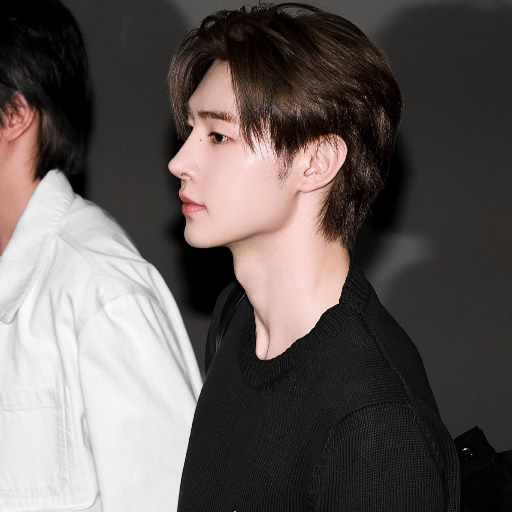 Sunghoon gallery image