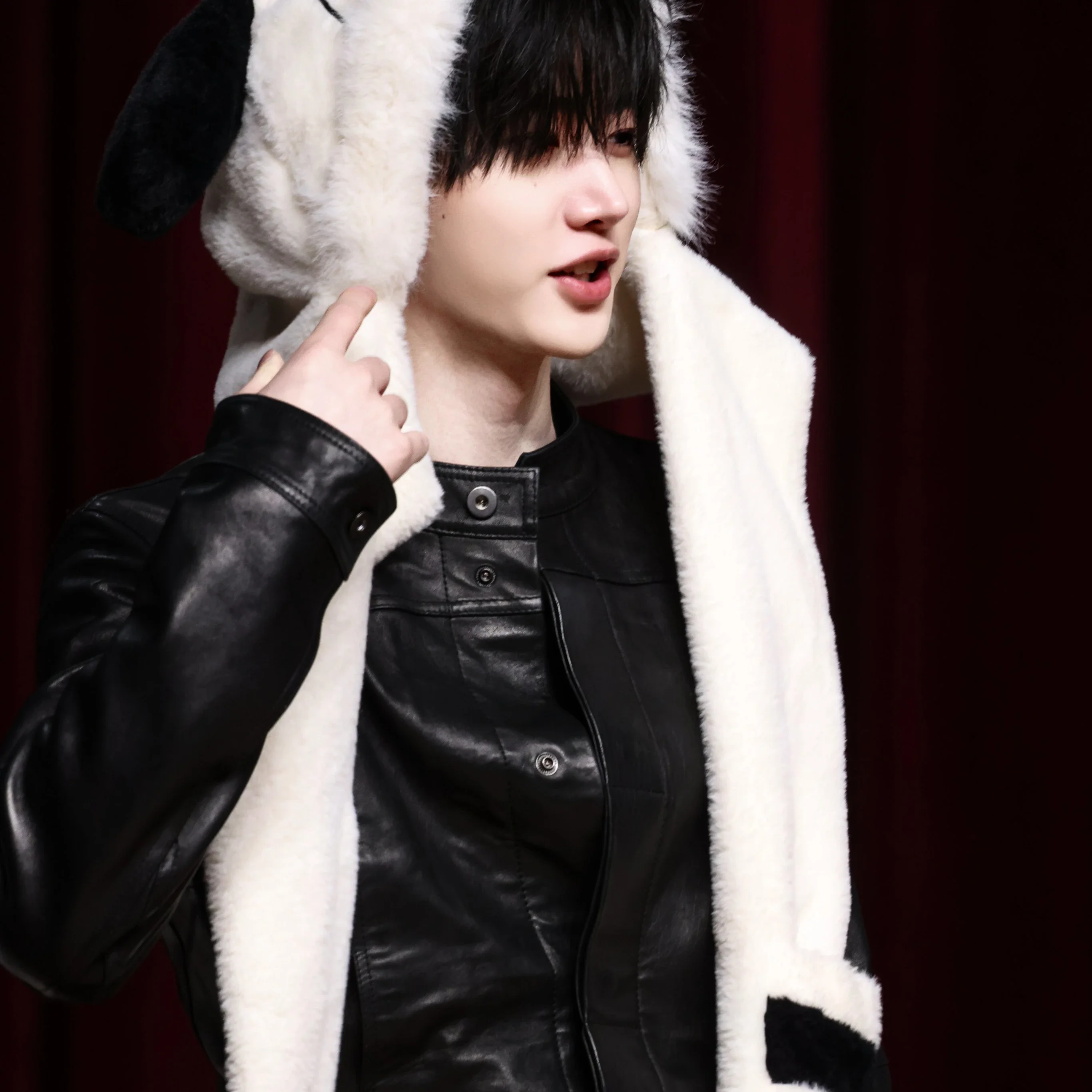 Sunghoon gallery image