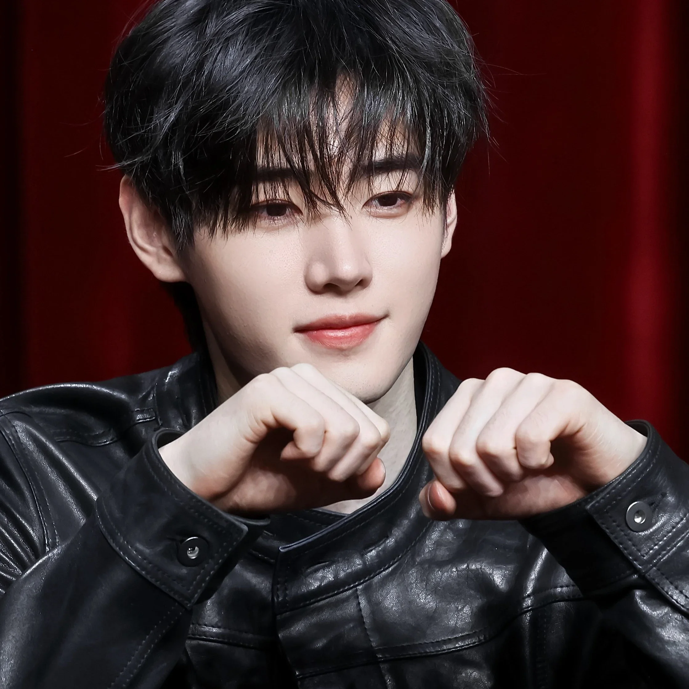 Sunghoon gallery image