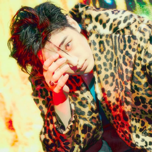 Gambar galeri Sunghoon