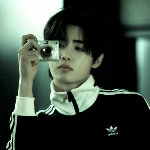 Sunghoon gallery image