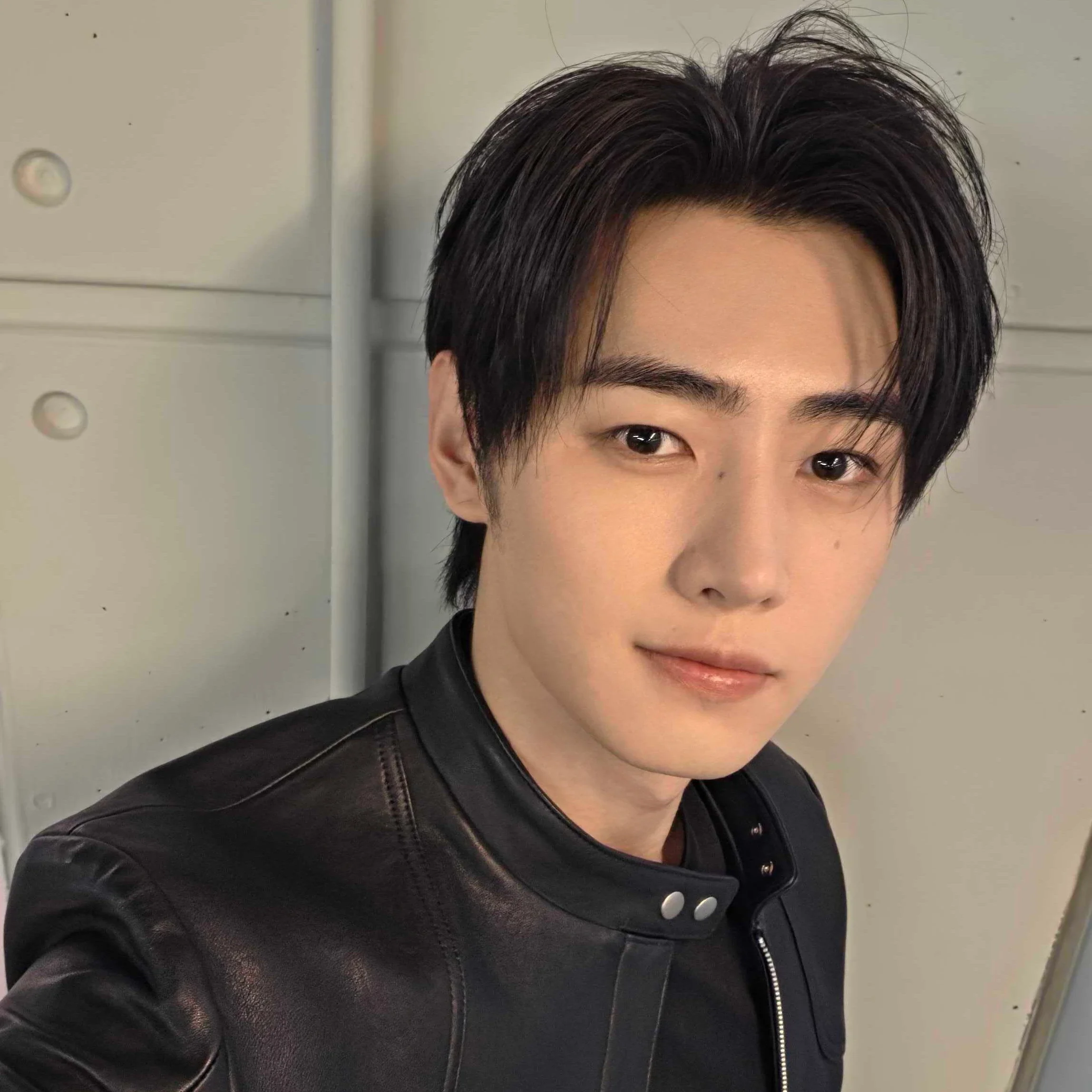 Sunghoon gallery image