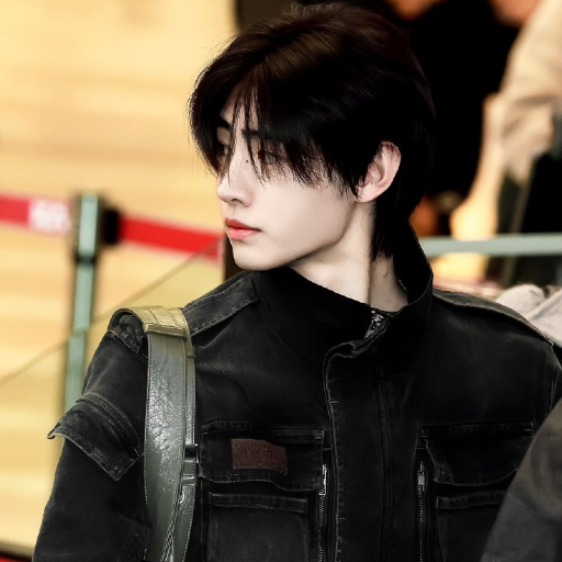 Sunghoon gallery image