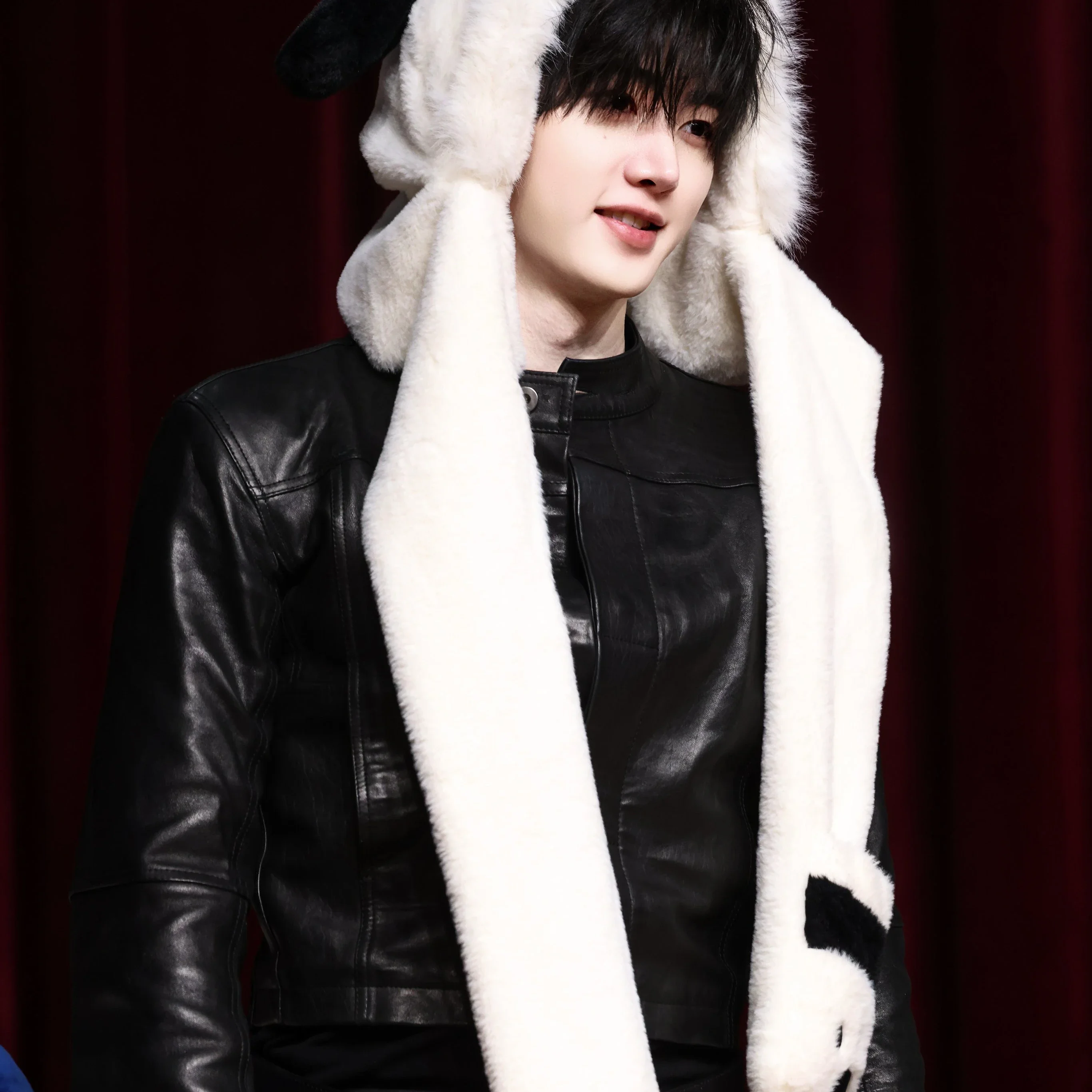 Sunghoon gallery image