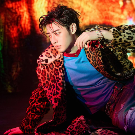Gambar galeri Sunghoon