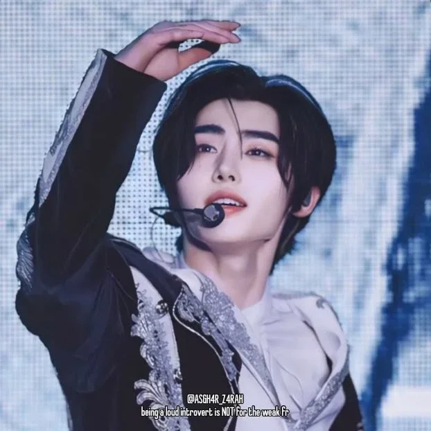 Sunghoon gallery image