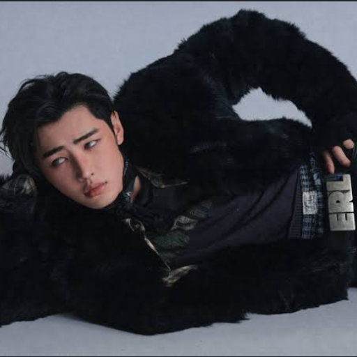 Sunghoon gallery image