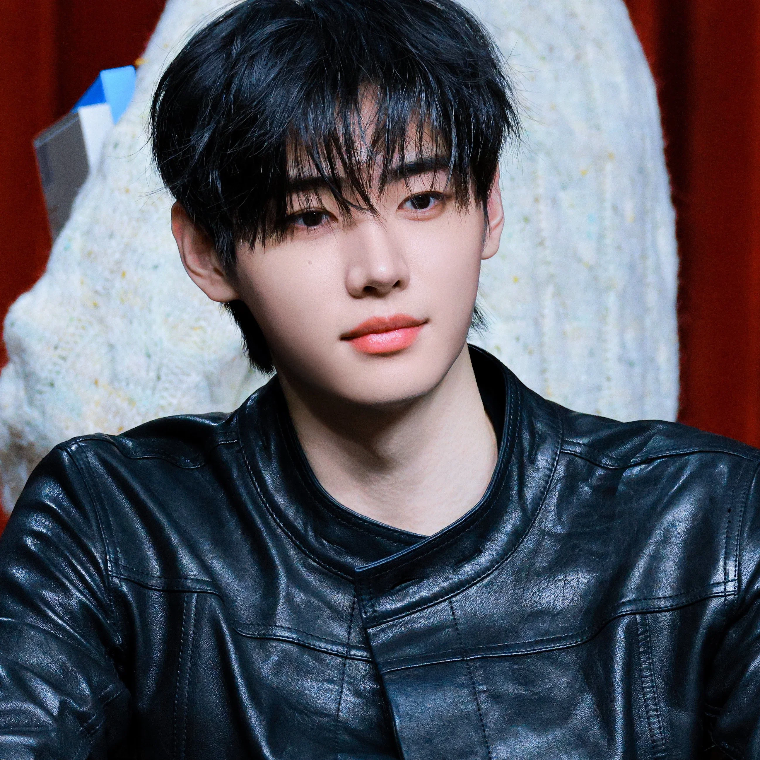 Sunghoon gallery image