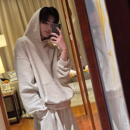Sunghoon gallery image