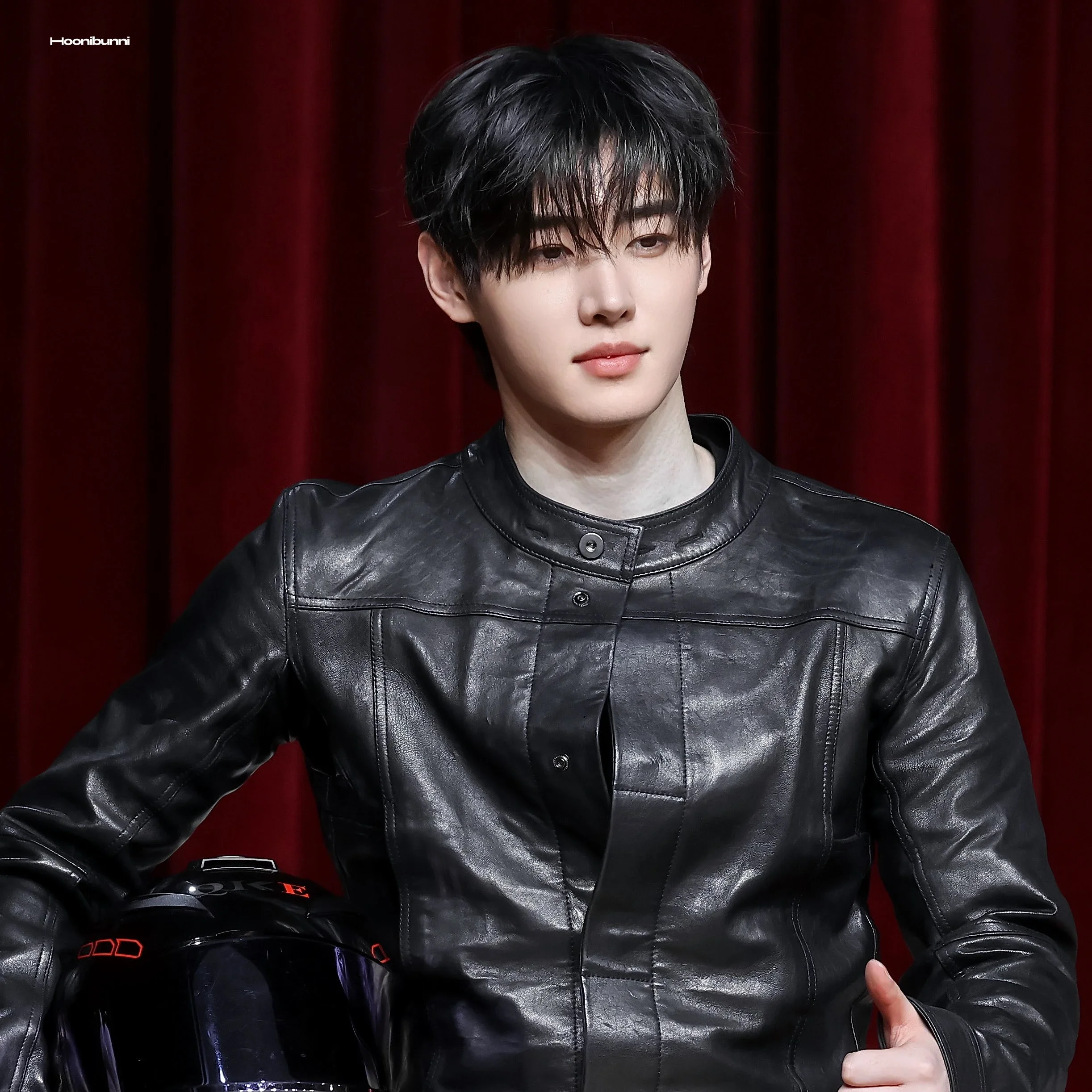 Sunghoon gallery image
