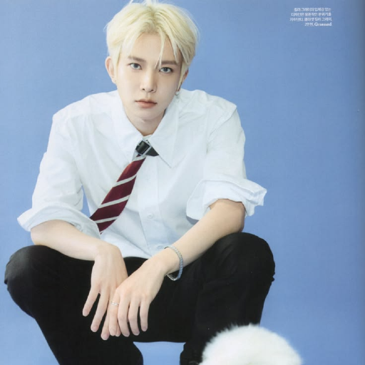 Heeseung gallery image