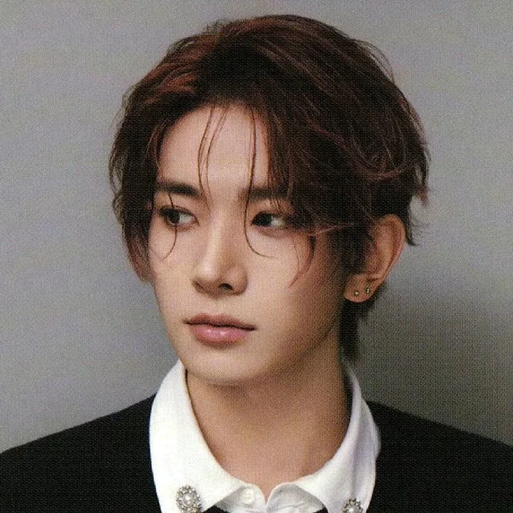 Heeseung gallery image