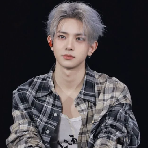 Heeseung gallery image