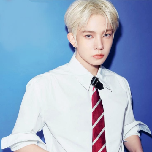 Heeseung gallery image