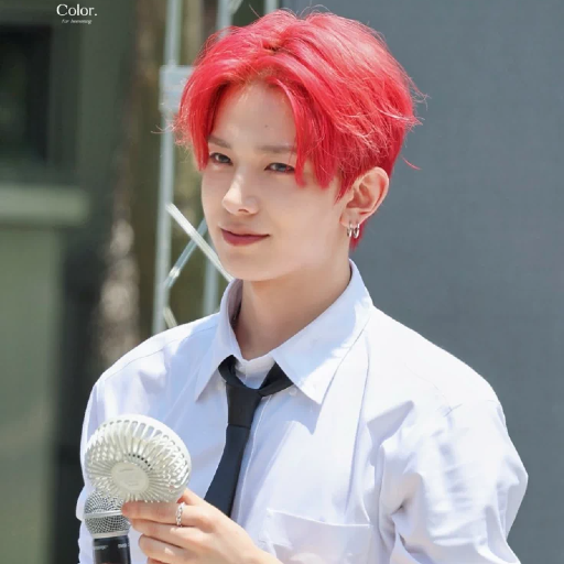 Heeseung gallery image