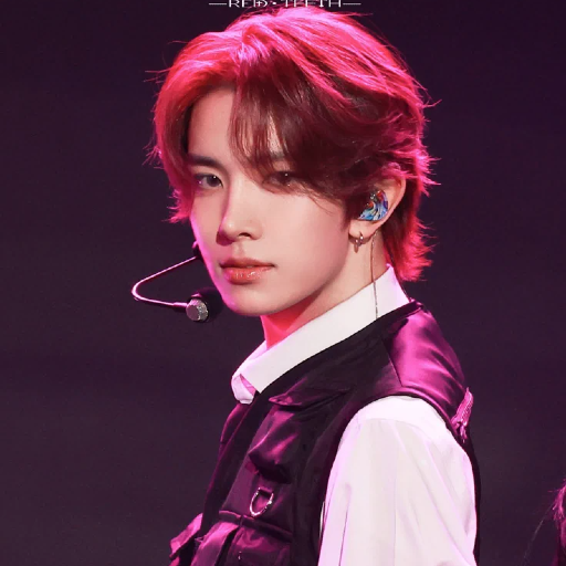 Heeseung gallery image