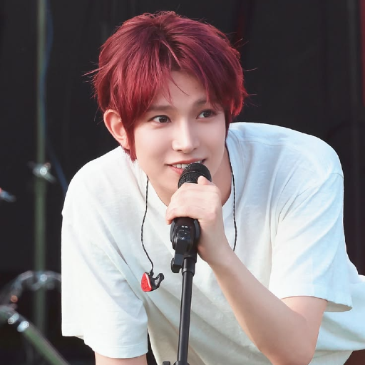 Heeseung gallery image