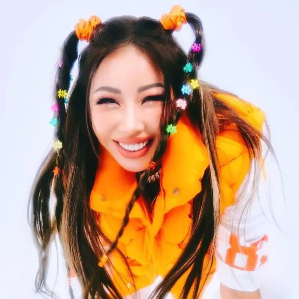 Jessi gallery image