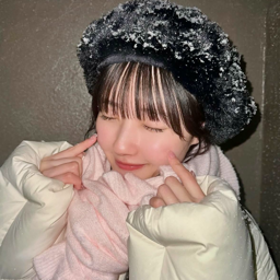 Emiru Kawamoto gallery image