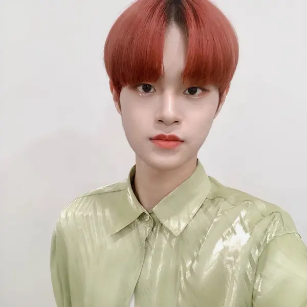 Daehwi gallery image