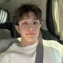 JinJin gallery image