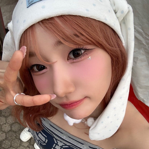 Youngeun gallery image
