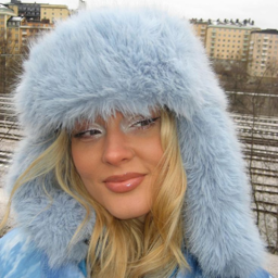 Zara Larsson gallery image