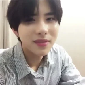 Seyoon gallery image