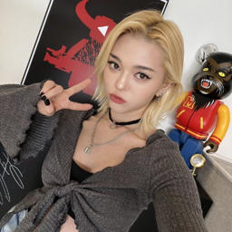 AleXa 2