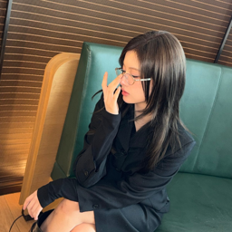 Sullyoon gallery image