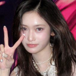 Leeseo gallery image