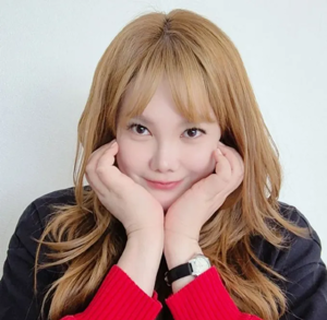 Hyunjun gallery image