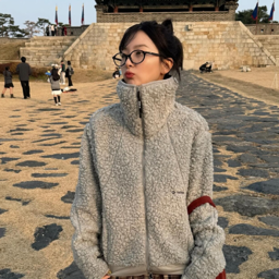 Seulgi gallery image