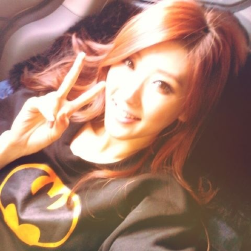 Hyuna gallery image