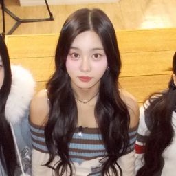 Nam Yuju gallery image