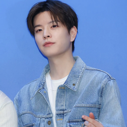 Seungmin gallery image
