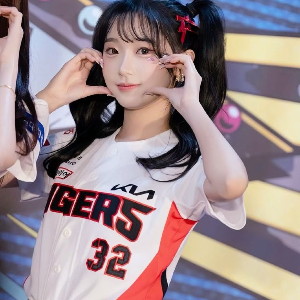 Jueun gallery image