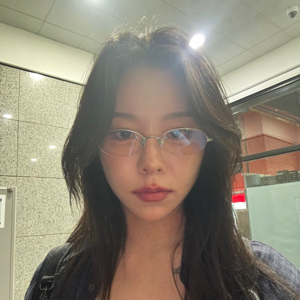 Wheein gallery image