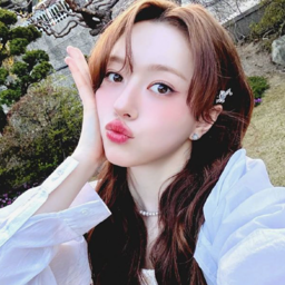 Chanelle Moon gallery image