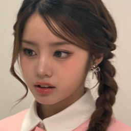 Elisia gallery image