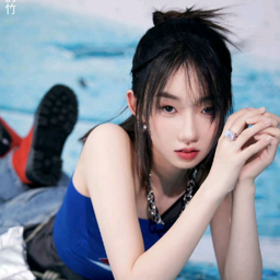 Long Yunzhu gallery image