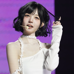 Kim ChaeWon gallery image