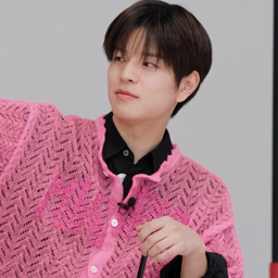 Seungmin gallery image