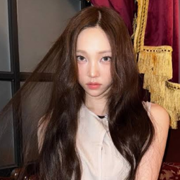 Youngseo gallery image