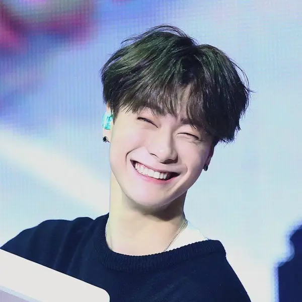 Moon Bin gallery image