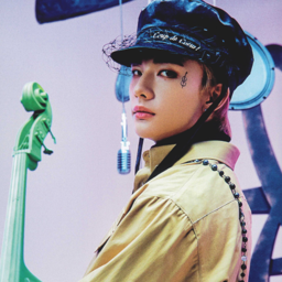 Hyunjin gallery image