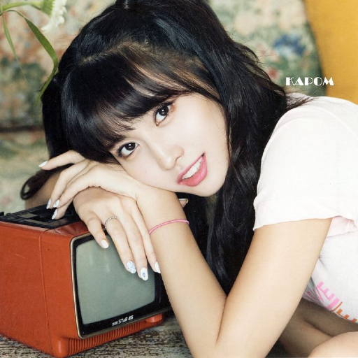 Momo gallery image