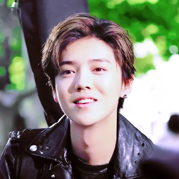 Luhan gallery image
