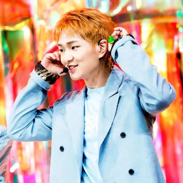 Onew gallery image