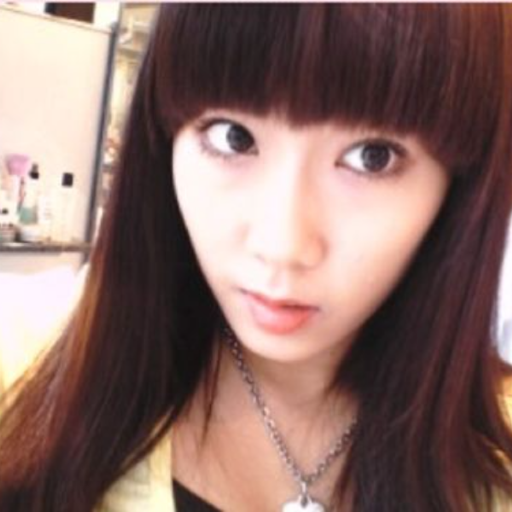 Gambar galeri Hyeseung